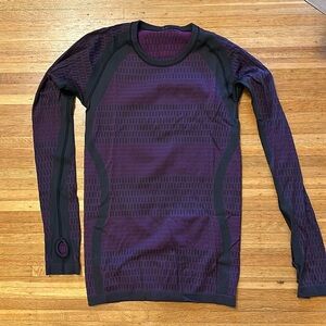 LULULEMON Long Sleeve Fitted Purple and Black
